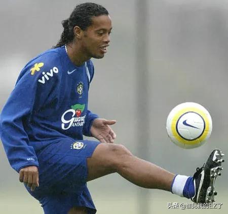 怎么提升足球颠球球感,网球初学颠球球感练习