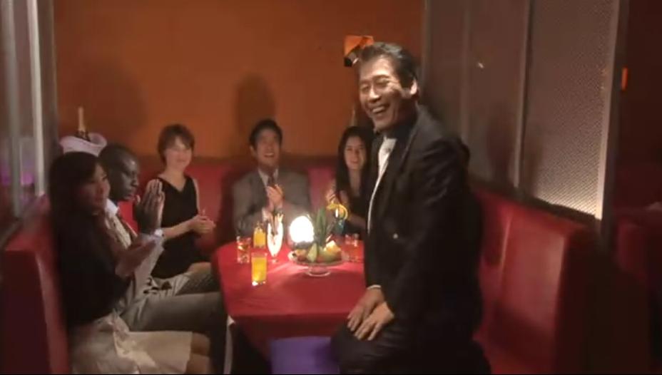 欧美影后沦为站街女外国美女仆人半买半送！网友：导演不是一般人