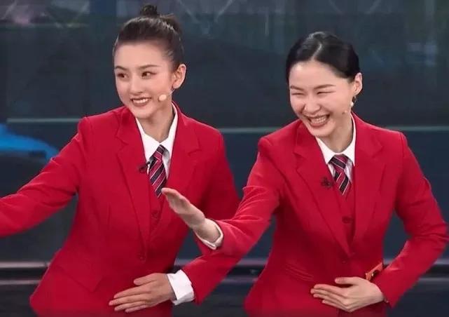 丑女无敌金靖完整版,宝藏女孩金靖越丑越敢穿越