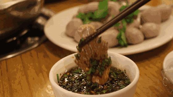 没有什么是一顿火锅解决不了图片,没有一顿火锅解决不了事免费观看