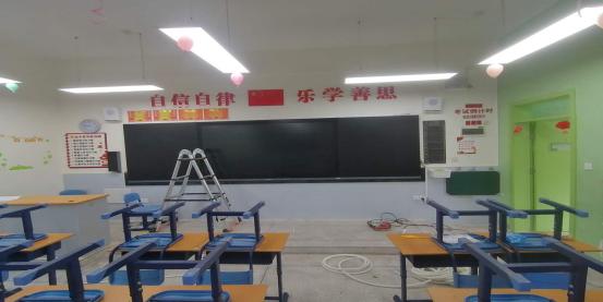 以前的教室黑板vs现在的教室黑板,智慧黑板和智慧记忆黑板