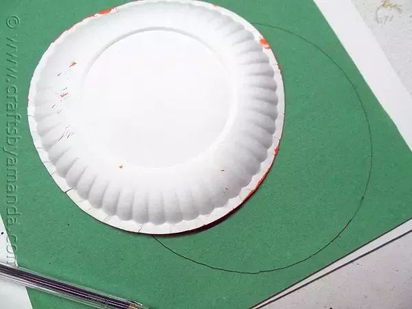 纸盘幼儿创意手工简单又漂亮,一次性纸盘特色美工作品小班