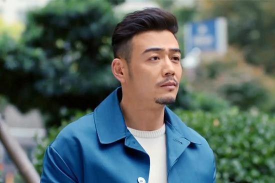 小包总杨烁油腻表情,小包总杨烁为什么那么油腻