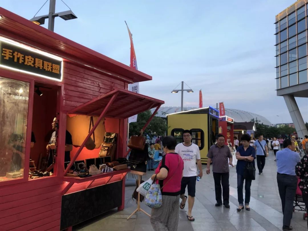 奥城夜市在哪里,奥城夜市美食攻略