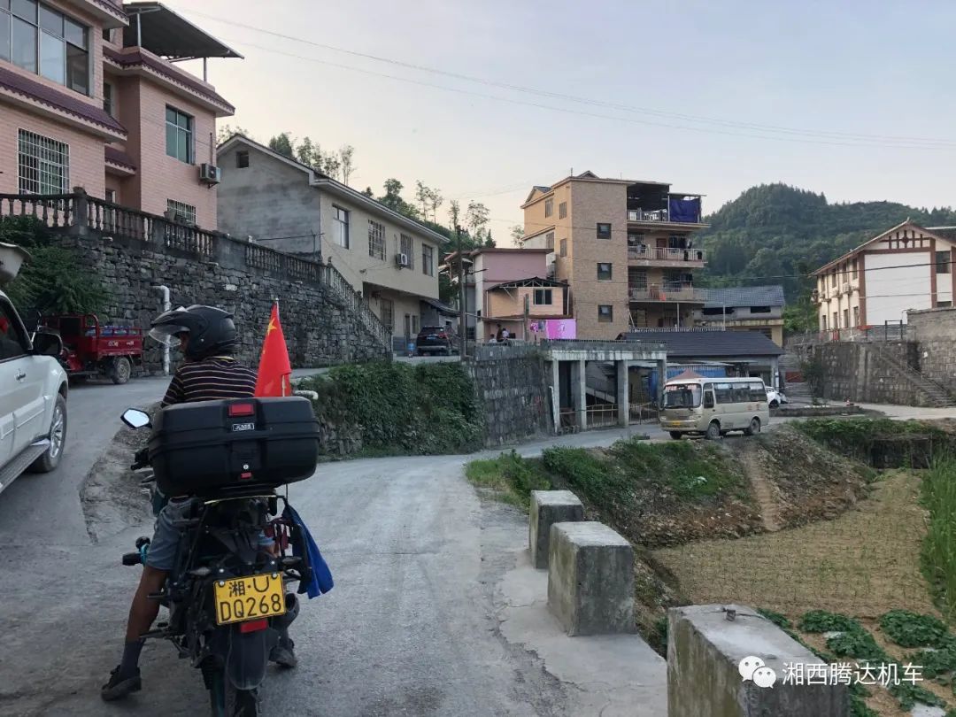 我47岁，春风150NK让我代步摩旅两不误