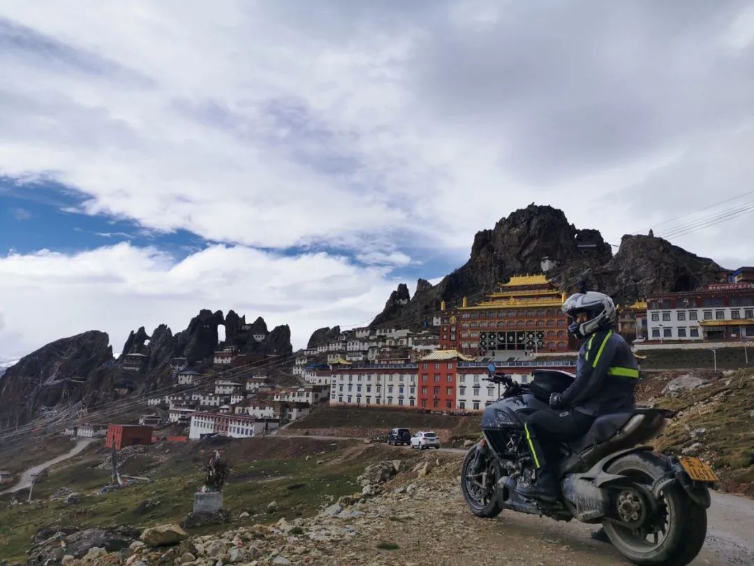 4天4000公里进藏,骑着大魔鬼进藏13天4000多公里