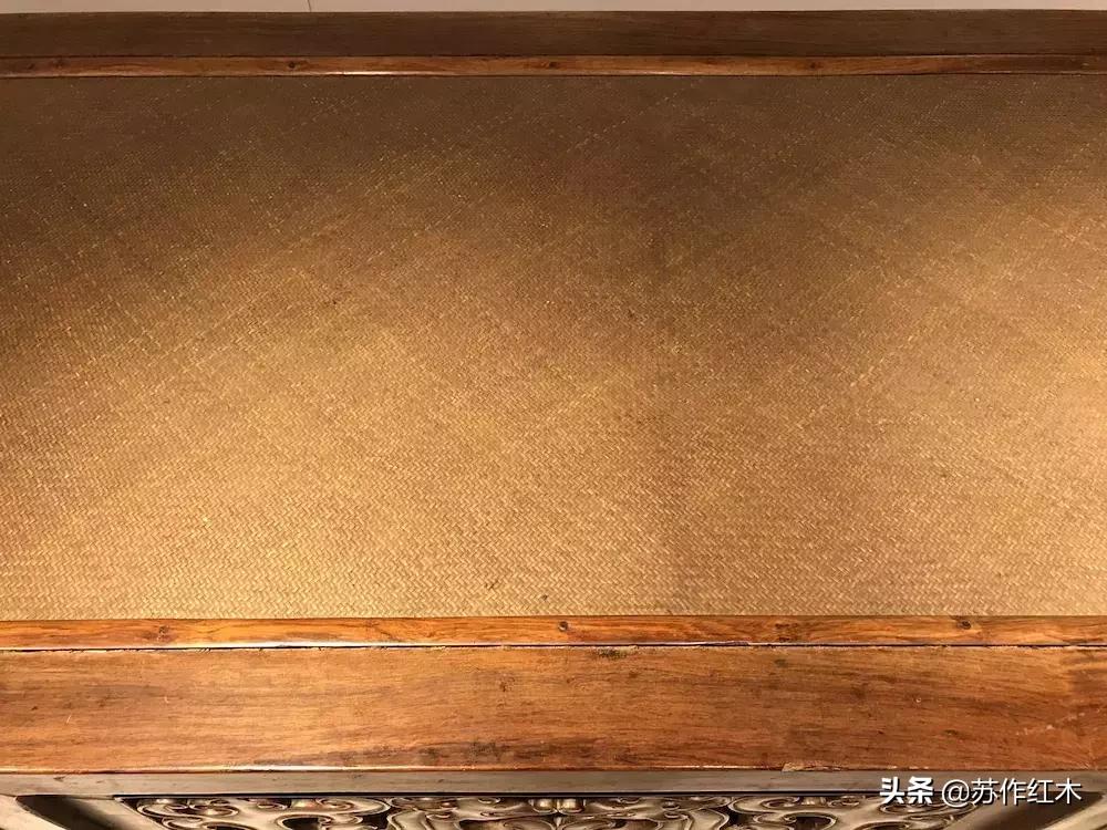 明清黄花梨木雕螭龙纹演变风格,明清老家具文房器物黄花梨