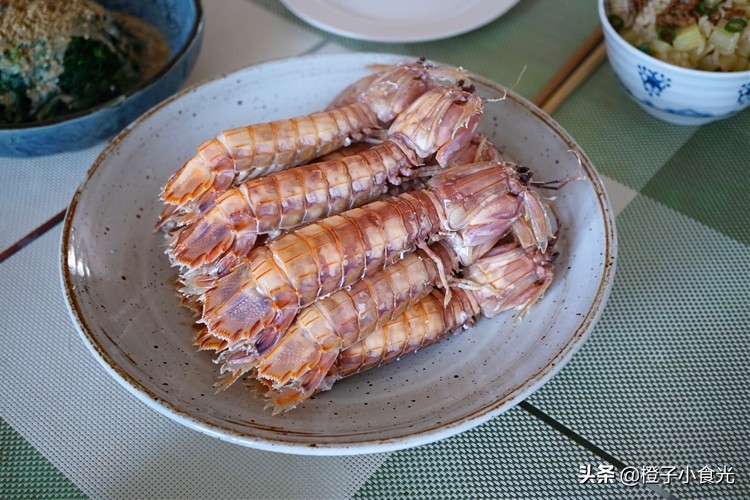 我家3顿饭，从不点外卖也不糊弄，晒图后网友说，这晚餐太馋人了