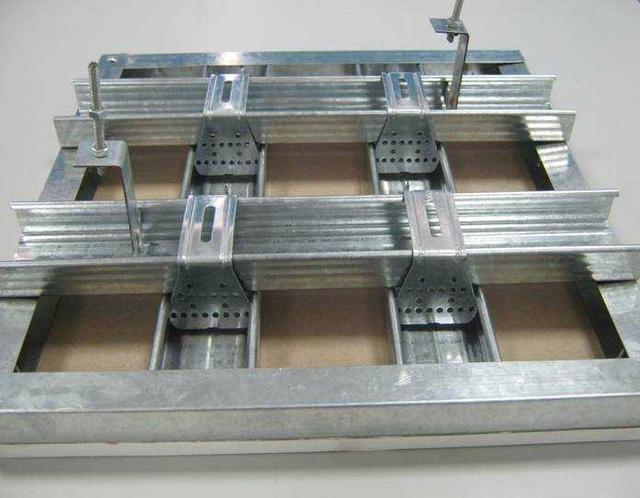 轻钢龙骨石膏板吊顶教程详细步骤,家装吊顶用轻钢龙骨制作过程