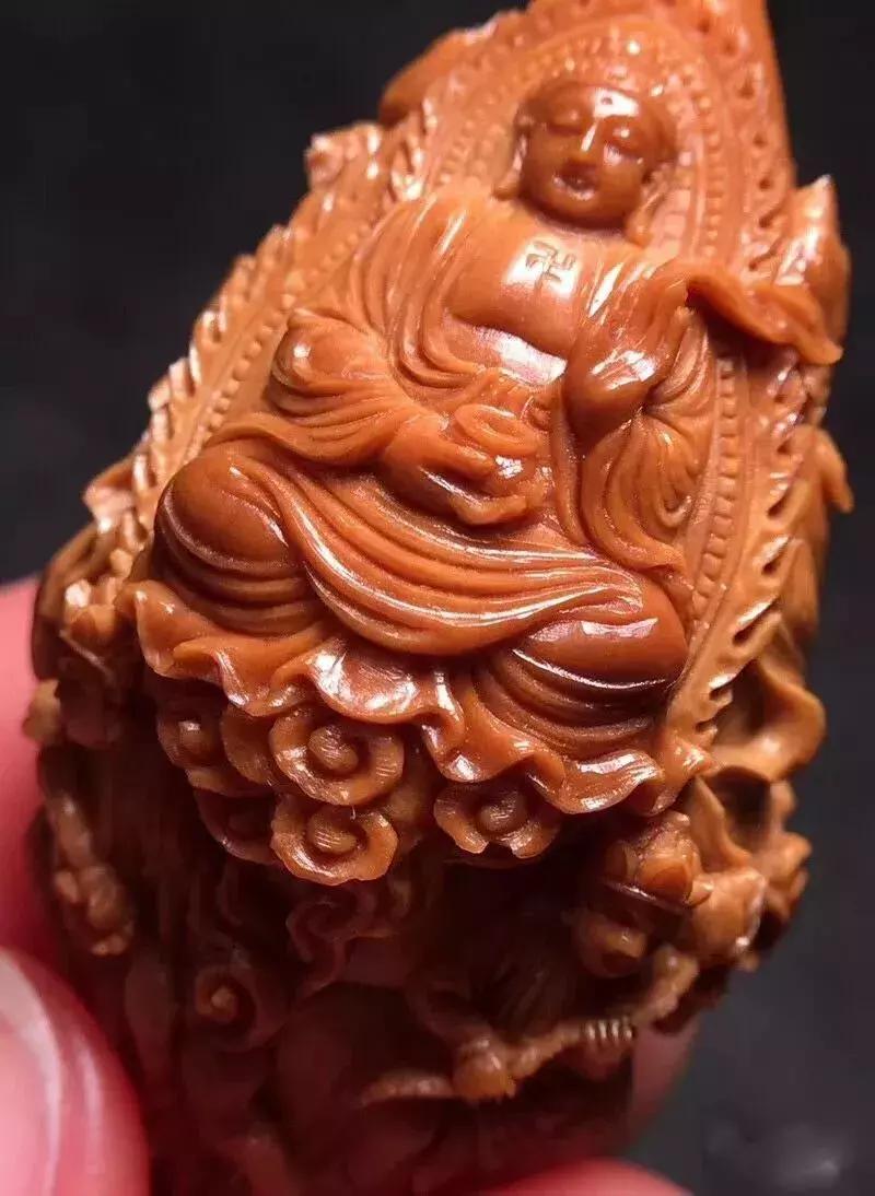 拿到一串橄榄核雕，不用只知道说“卧槽，真好看”了