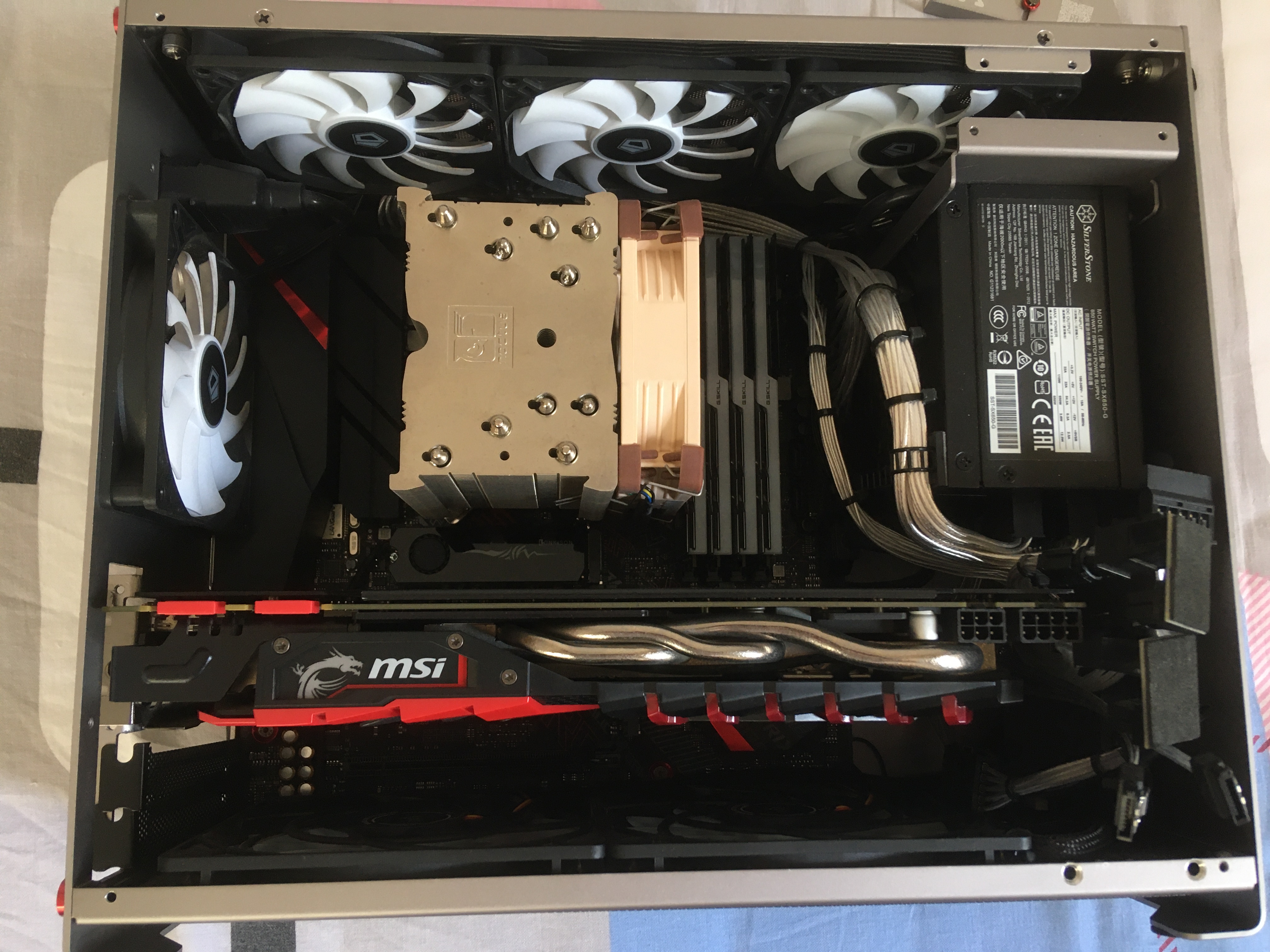 迷你小机箱怎么加装显卡,小机箱改装显卡竖装