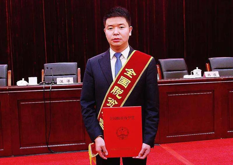 二次创业靠一份炒饭炒出百万人生,炒菜炒出二十亿营业额