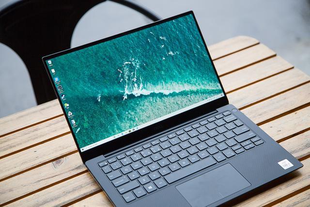 戴尔官网XPS13商务旗舰本最高直降4000元，仅8999元起！