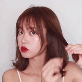 是时候换发型了,适合秋冬的减龄免打理发型