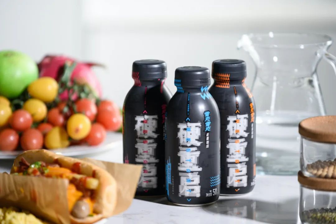 国产咖啡创业史,连咖啡硬核重启转战线上换道求生