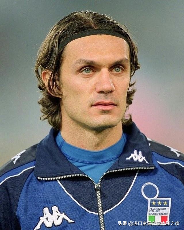 世界十大足球球星排名榜,当今世界十大足球巨星