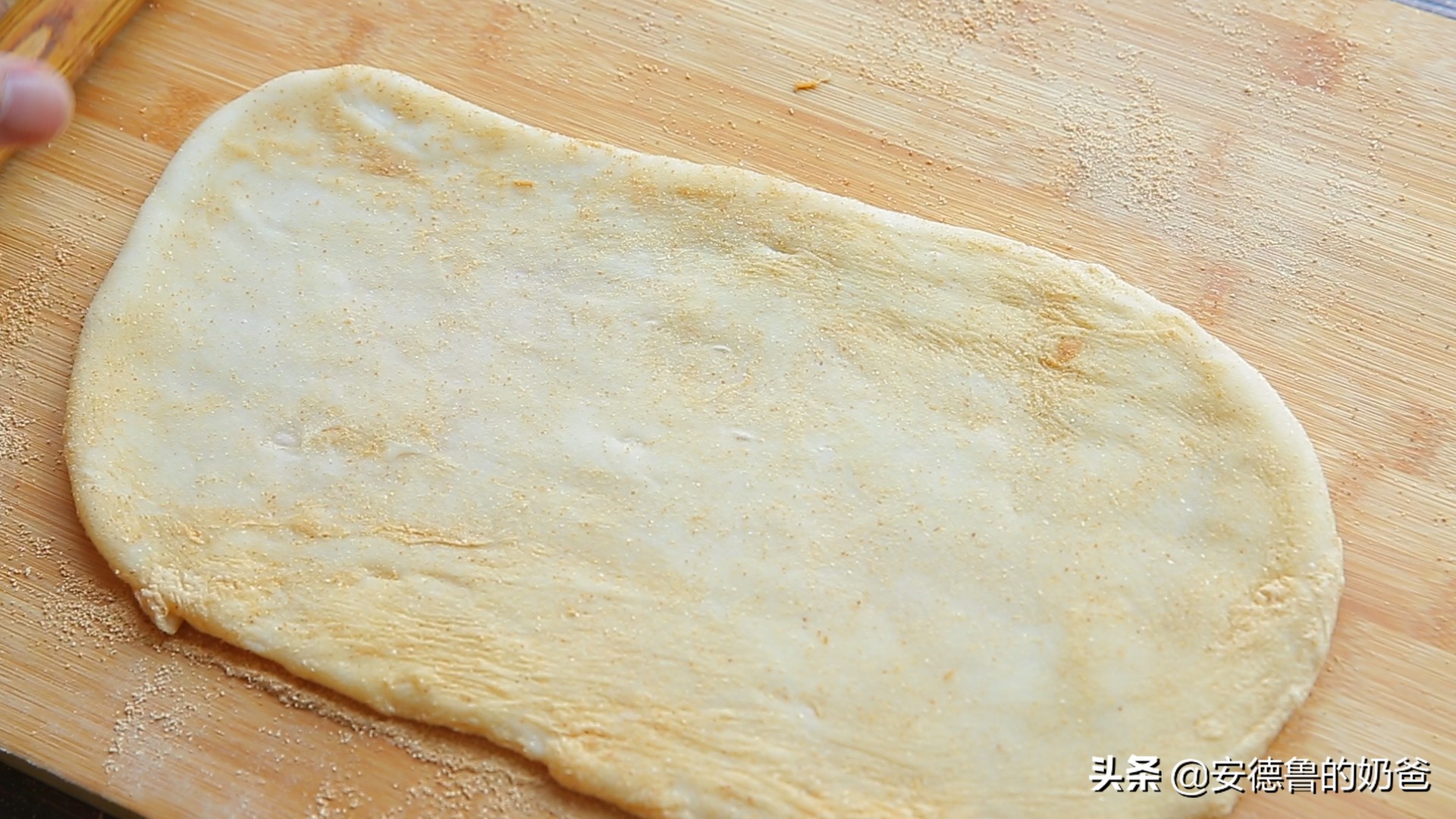 奶爸分享在家制作老北京小吃驴打滚软糯香甜简单好吃