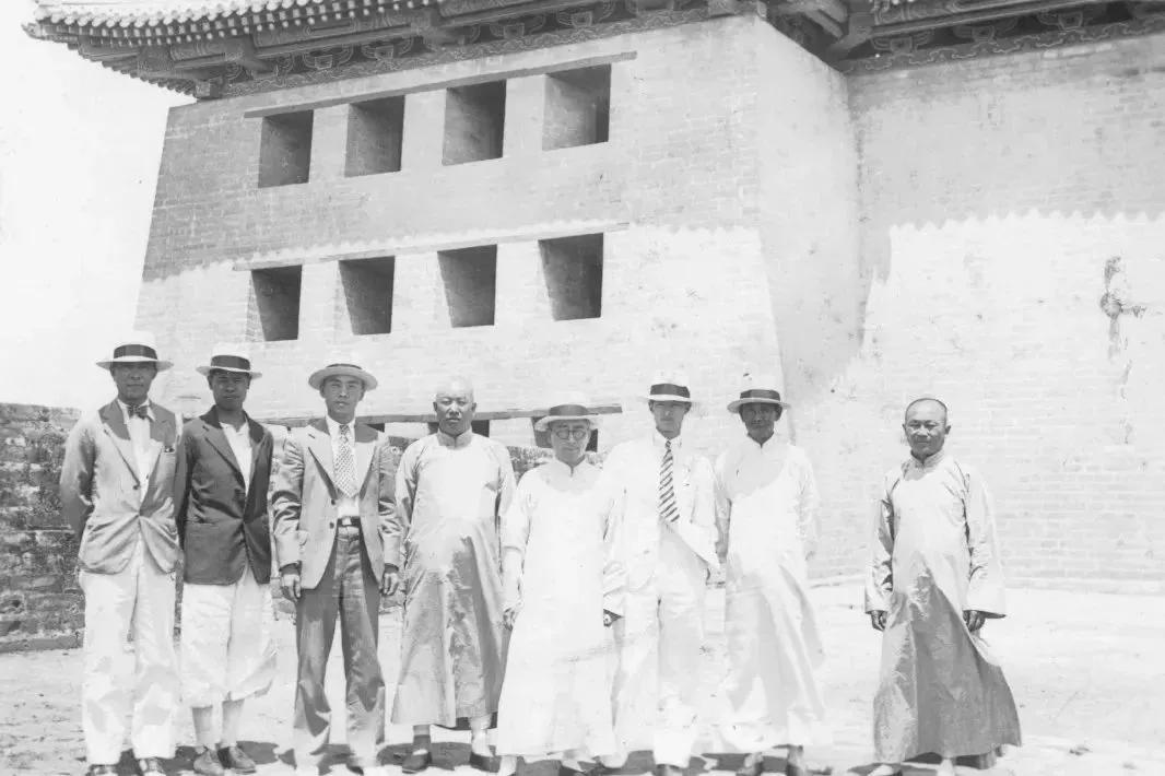 杨廷宝先生诞辰一百周年纪念文集,杨廷宝故居纪念馆