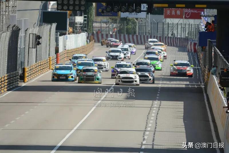 大赛车全部视频,大赛车比赛一个小时视频