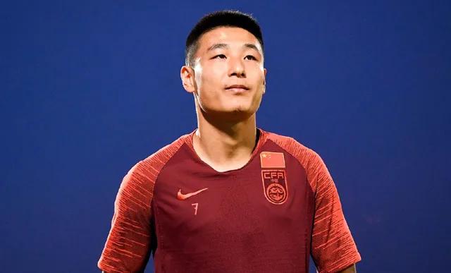 国足回应球员滞留,国足延期前往迪拜