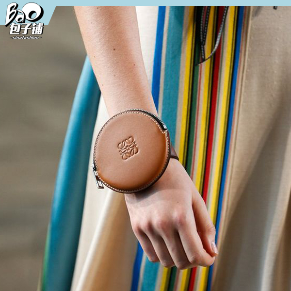 什么都装不下的包包,啥都装不下包包推荐