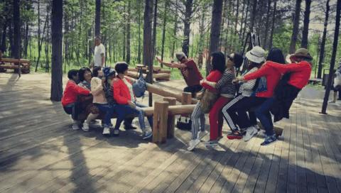 五一假期闺蜜去大兴安岭穷游,闺蜜自驾大草原