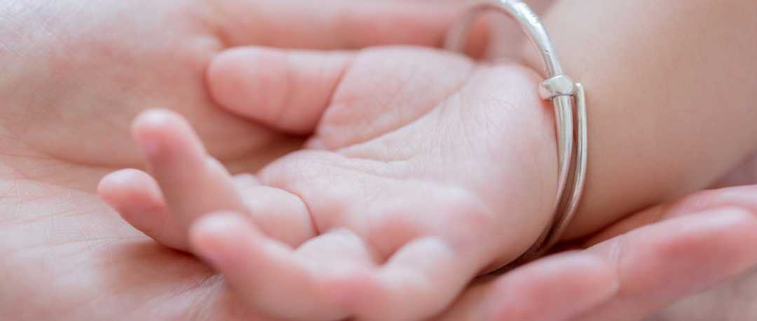 小儿积食消除积食的推拿方法,小儿积食消除积食推拿手法视频