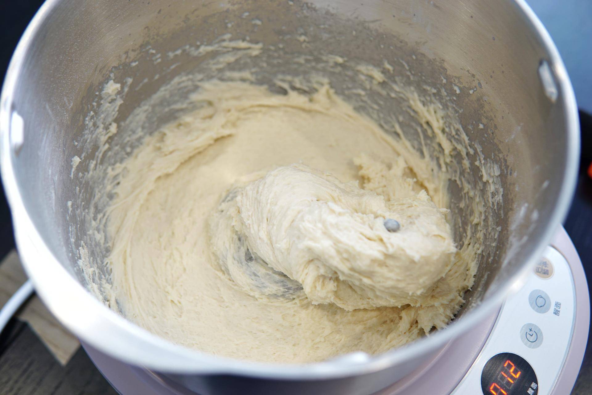 烘焙用的和面机建议买哪种,烘焙店用什么和面机