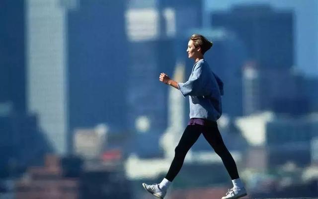 快走怎么呼吸才是正确的,快走走多久比较好