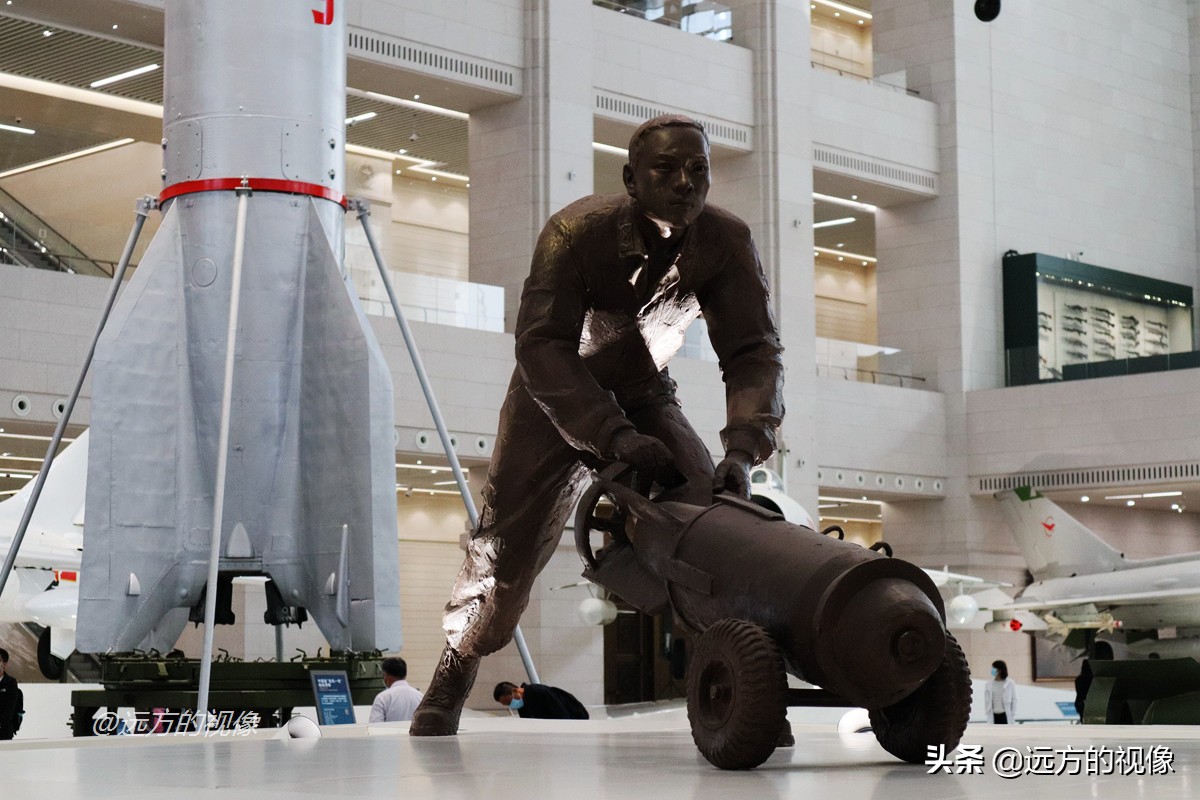 八一建军节参观视频,八一建军节陆海空火箭部队图片