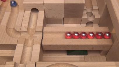 十个弹珠的100种玩法,弹珠积木城堡