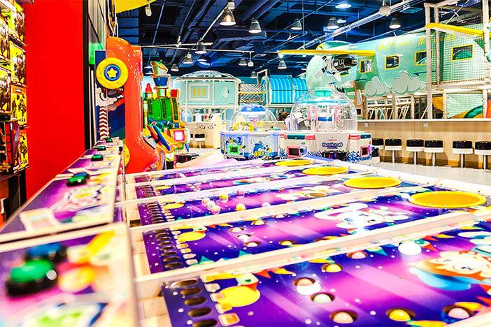 9.9元淘气堡单次游玩,乐多王国儿童室内主题乐园门票