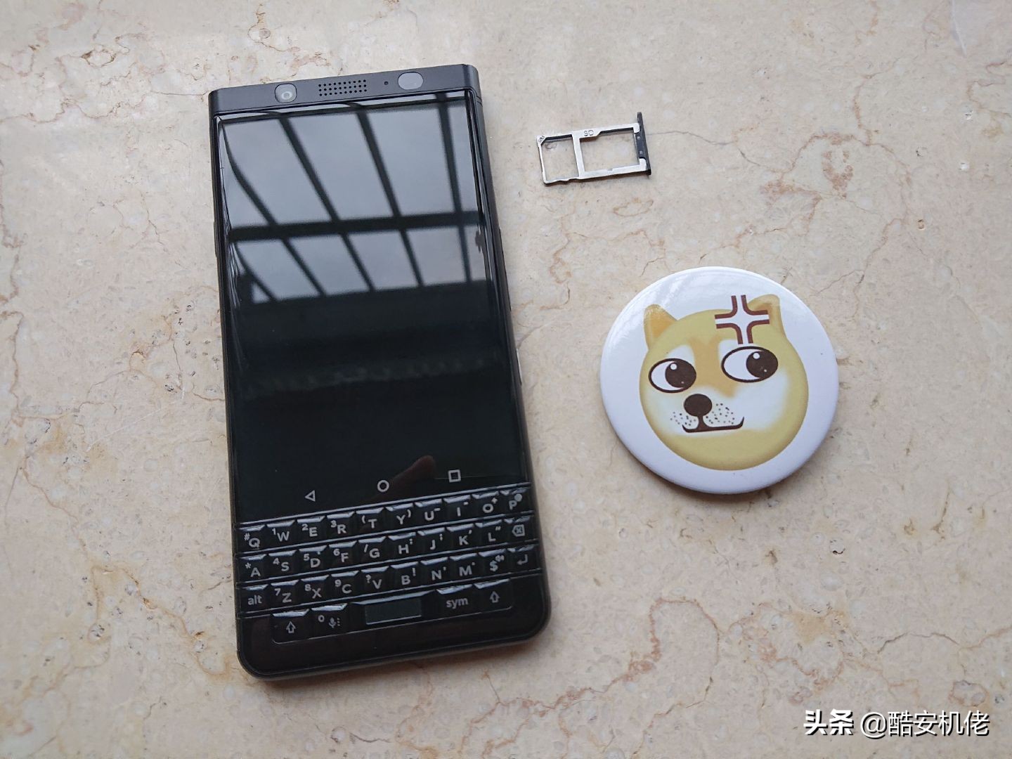 黑莓keyone普通版和精英版,全键盘黑莓中文输入体验