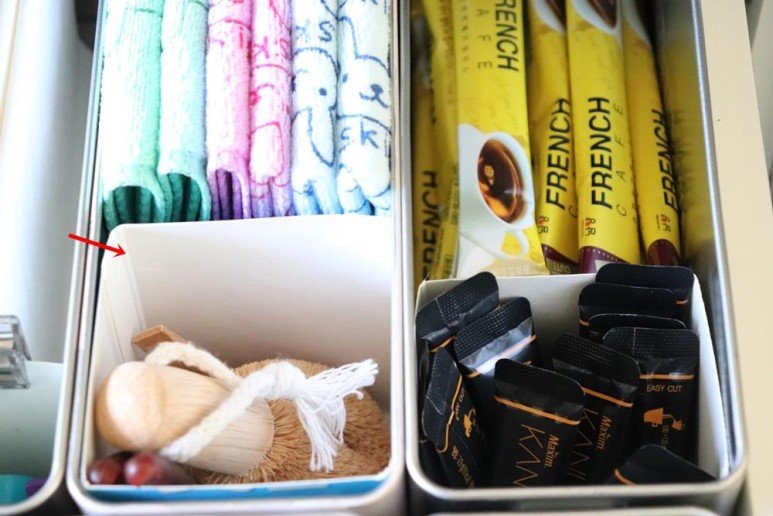 竖牛奶箱怎么改造收纳盒,纯牛奶盒子可以做成什么收纳