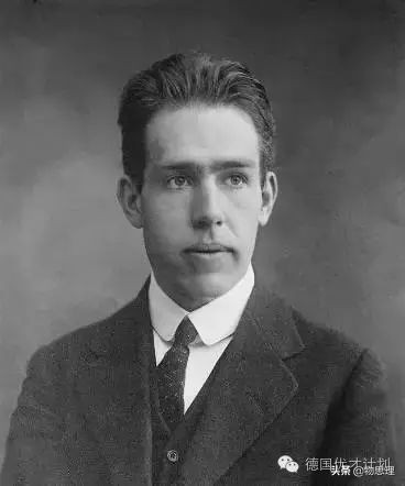 中国雷达之父束星北,雷达之父束星北完整版