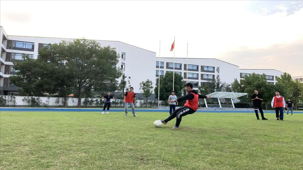 苏州市教育局姚立,苏州市教育局体卫艺处