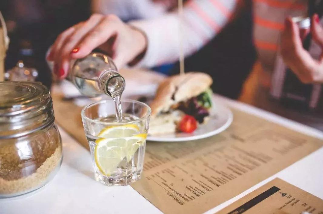 减肥餐加运动2小时瘦得很慢,减肥这样吃可以快速瘦8斤