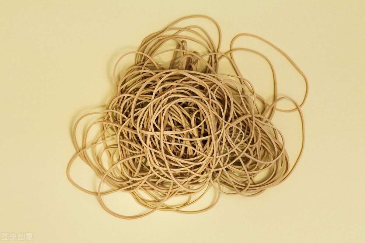 世界上有哪些荒唐事件,世界上可笑的事情都有哪些