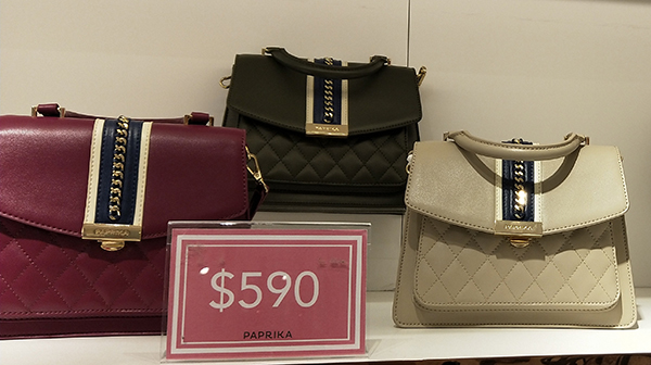 香港paprika男士包,种草papi酱零食