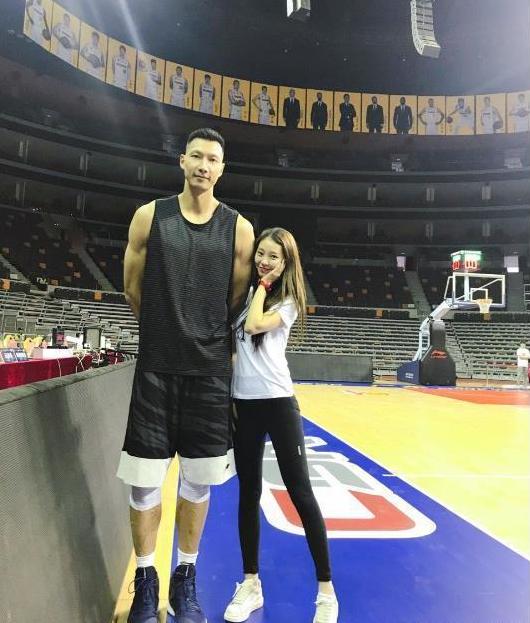 cba最迷人的啦啦队员,cba最美啦啦队是哪个队