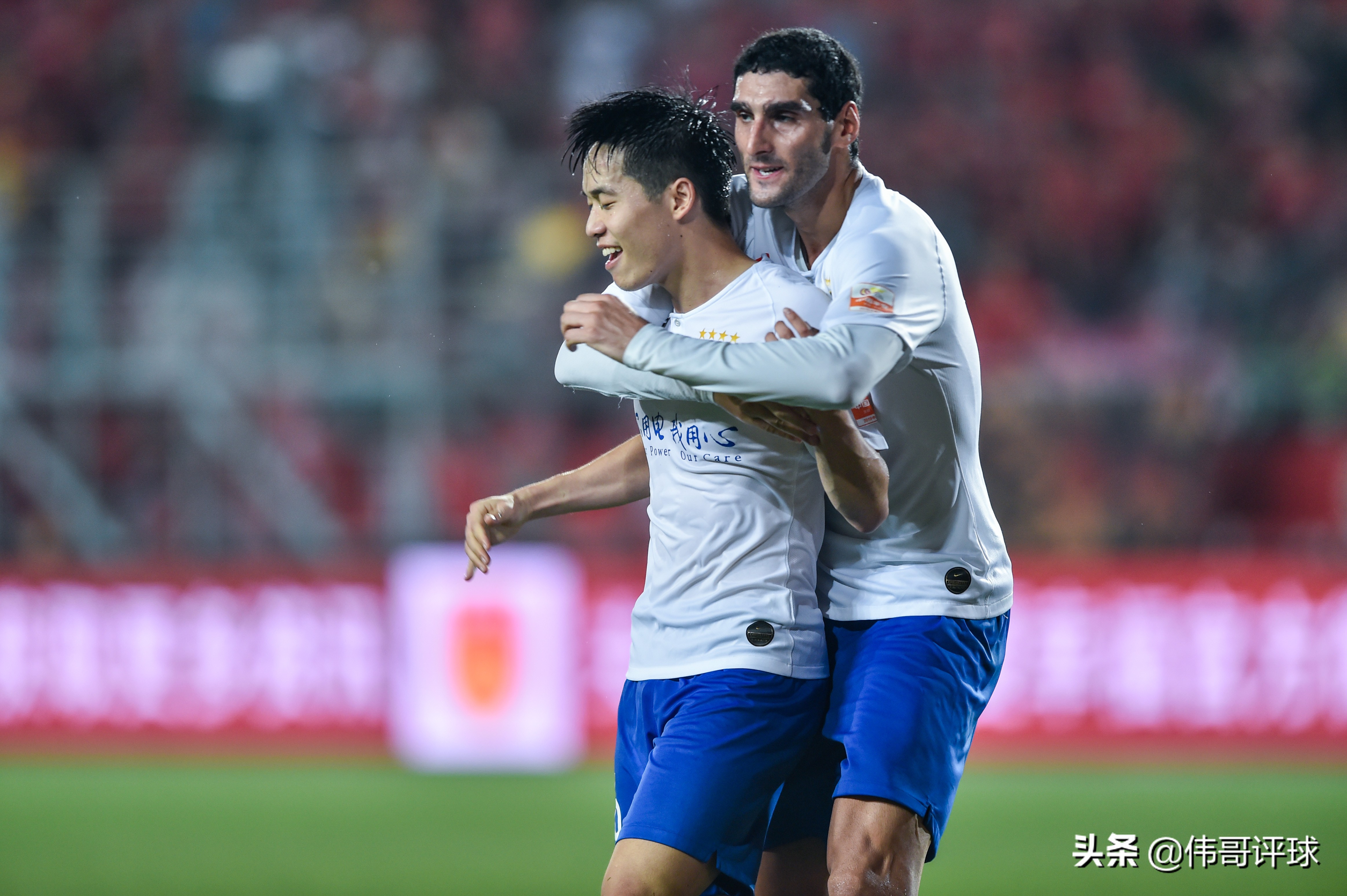 鲁能补强锋线势在必行,李霄鹏换下佩莱了吗