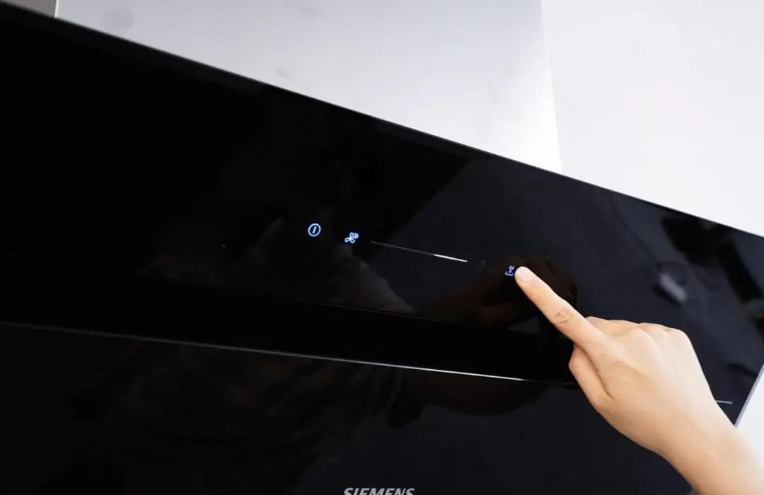 西门子烟灶最简单款,解放双手效果