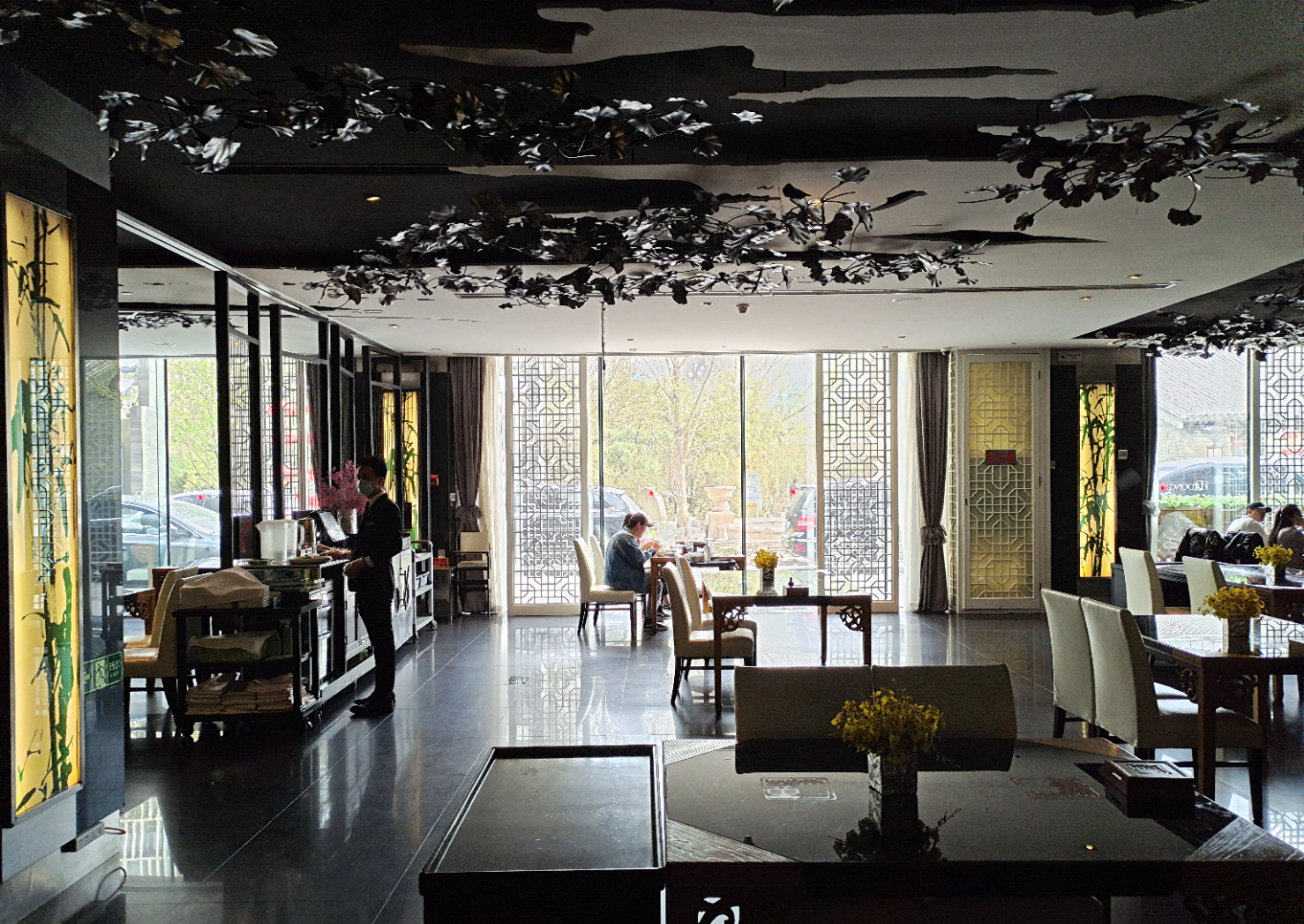 疫情期间餐饮人坚守岗位,疫情中餐饮人在行动