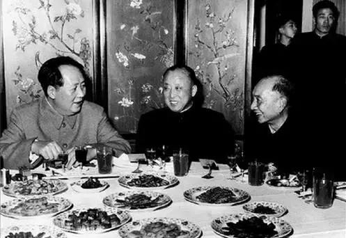 谢无量的书法，孩儿体？否也