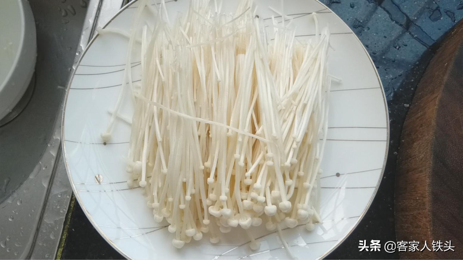 草鱼清炖豆腐最简单做法大全,草鱼炖豆腐放什么调料好吃