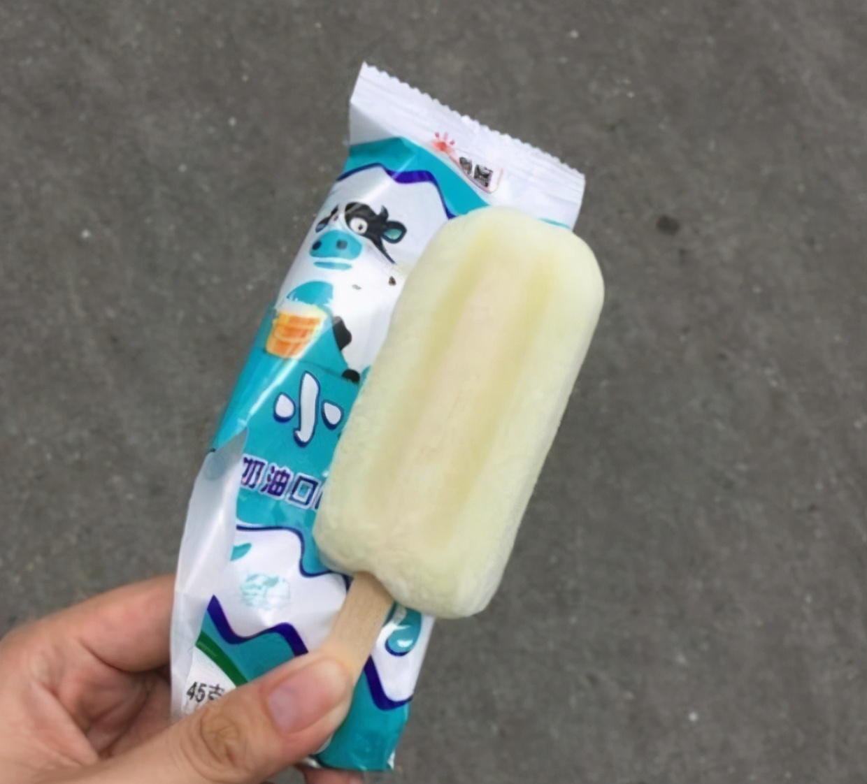 便宜而且分量大又好吃的雪糕,好吃又美味又贵的雪糕