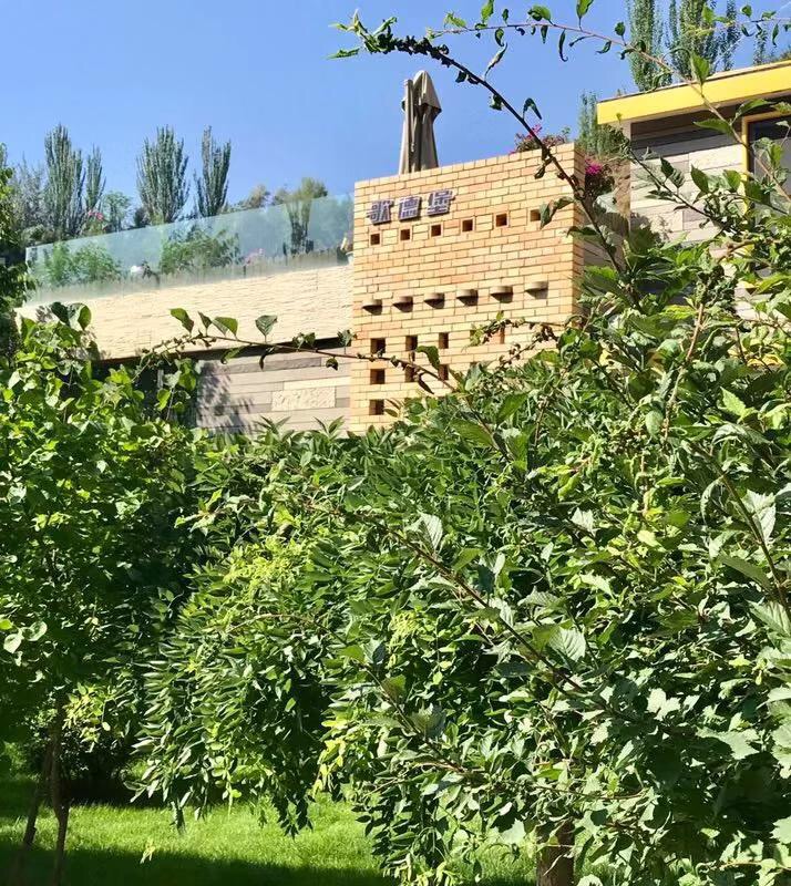 兰州不得不去的花园餐吧,兰州啤酒花园餐吧