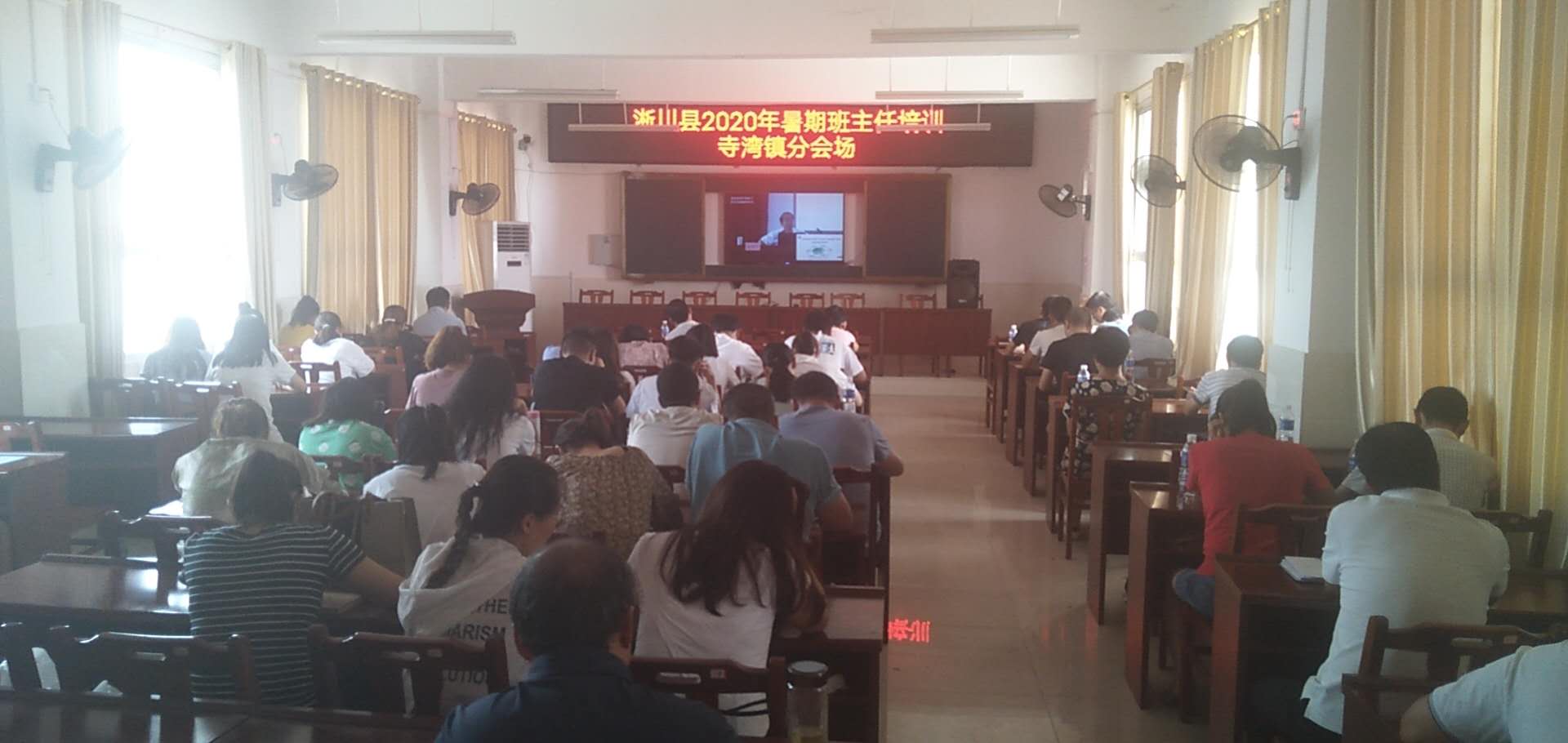 厉兵秣马强本领,厉兵秣马奠定坚实基础