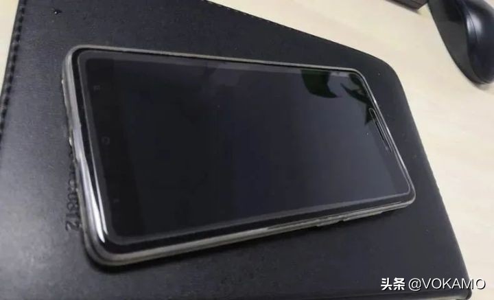 曲面屏手机什么钢化膜防摔效果好,曲面屏手机耐摔钢化膜推荐