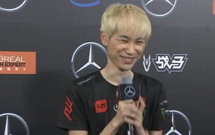 英雄联盟职业选手遇到演员怎么办,英雄联盟遇到演员怎么举报